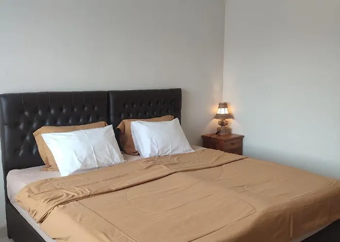 Kubu Di-kayla's Pensión Sanur